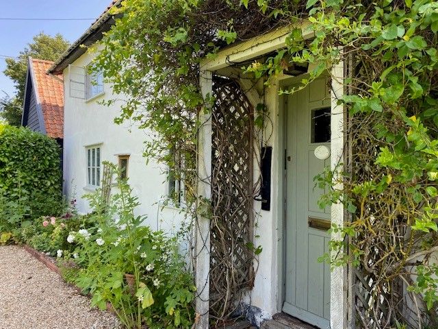 Property photo 3 of 32