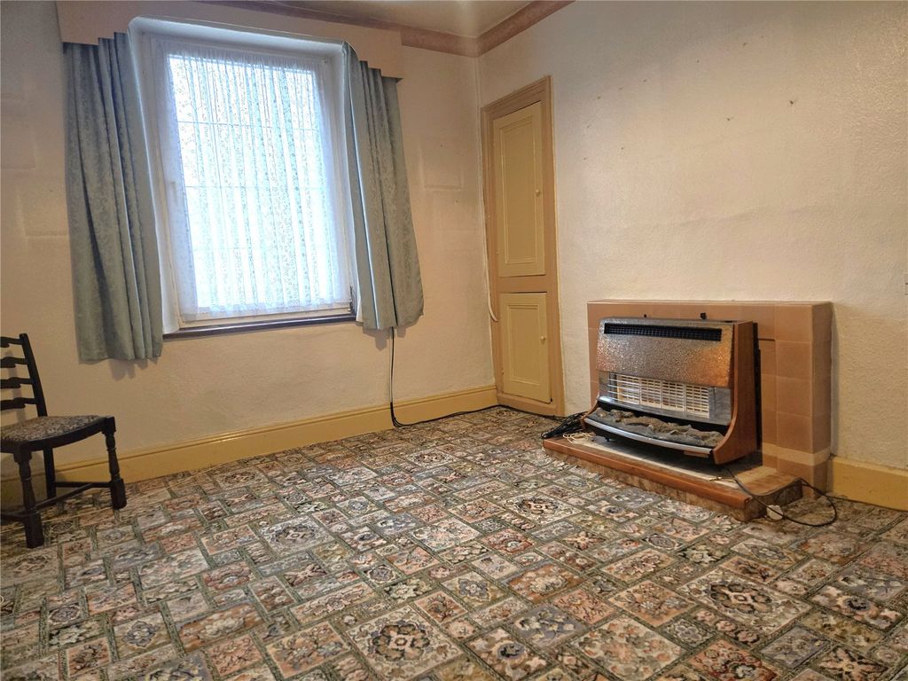 Property photo 3 of 23 Picture No. 23