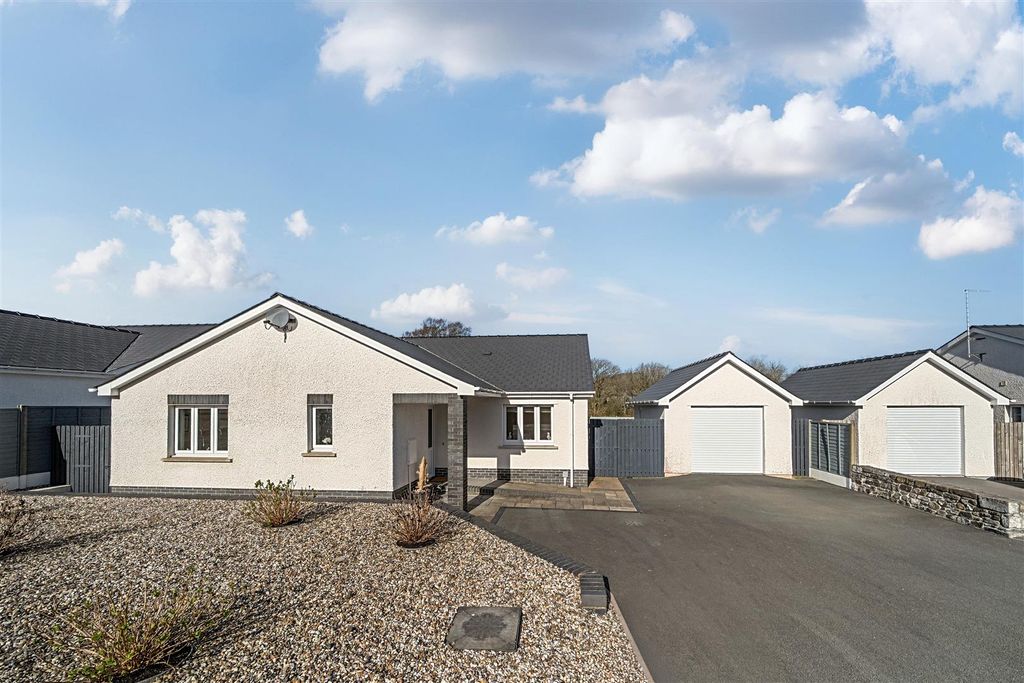 Property photo 1 of 22 1423029-1-69B144Fc596F4.Jpg