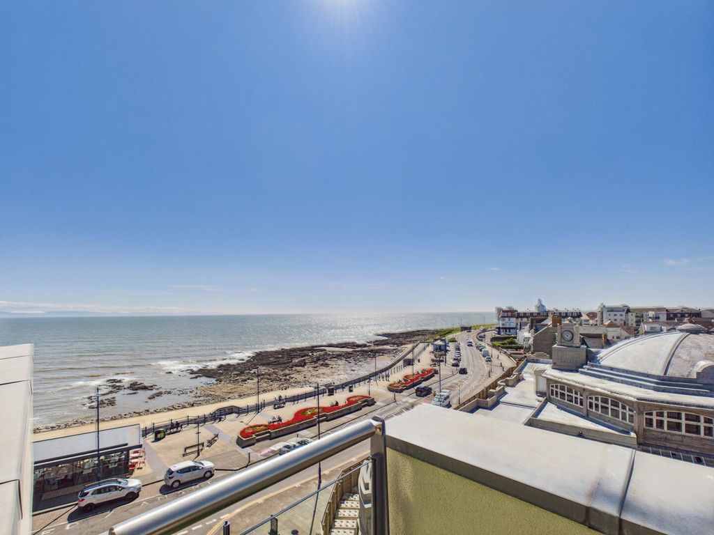 Property photo 1 of 28 Balcony