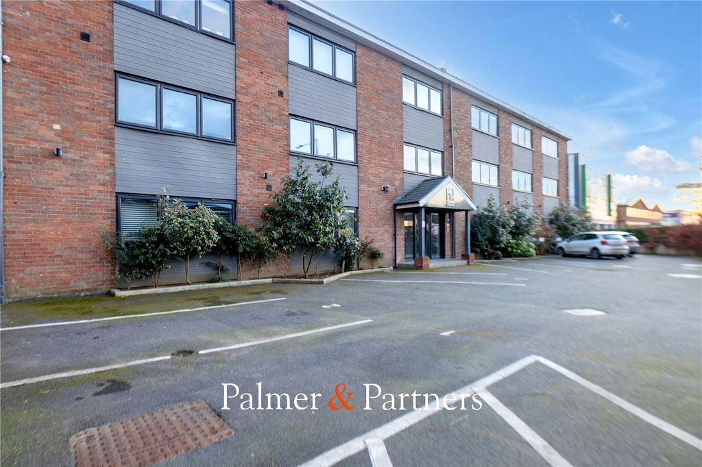 Property photo 1 of 15 Picture No. 03