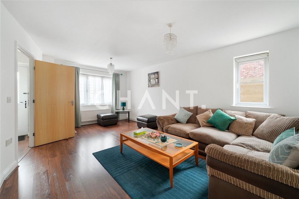 Property photo 2 of 14 Picture No. 26