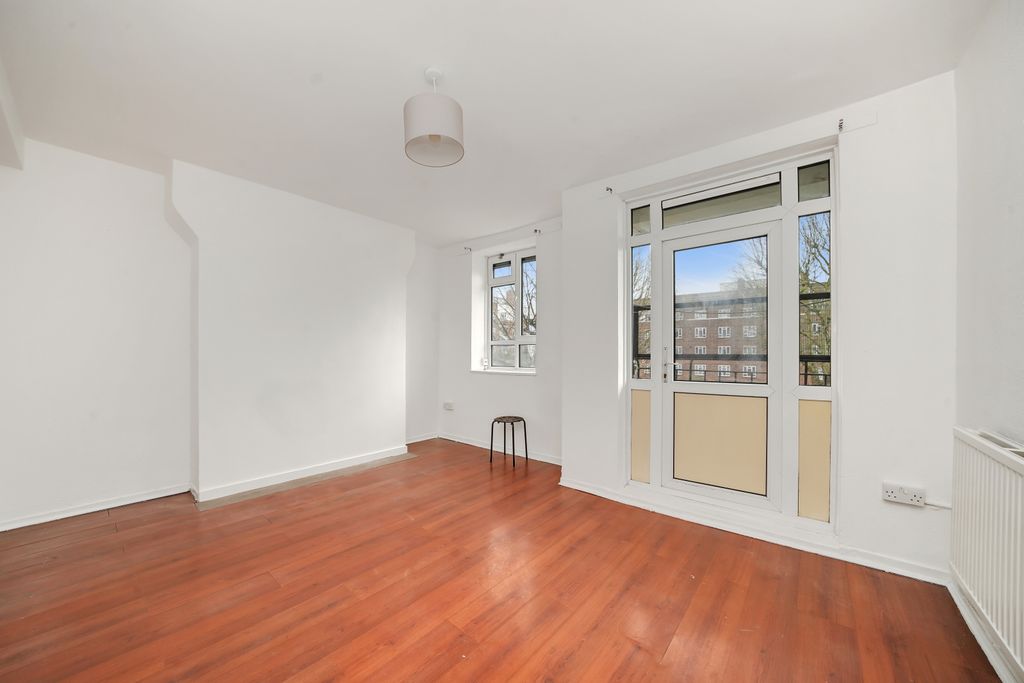 Property photo 2 of 9 Picture No. 03