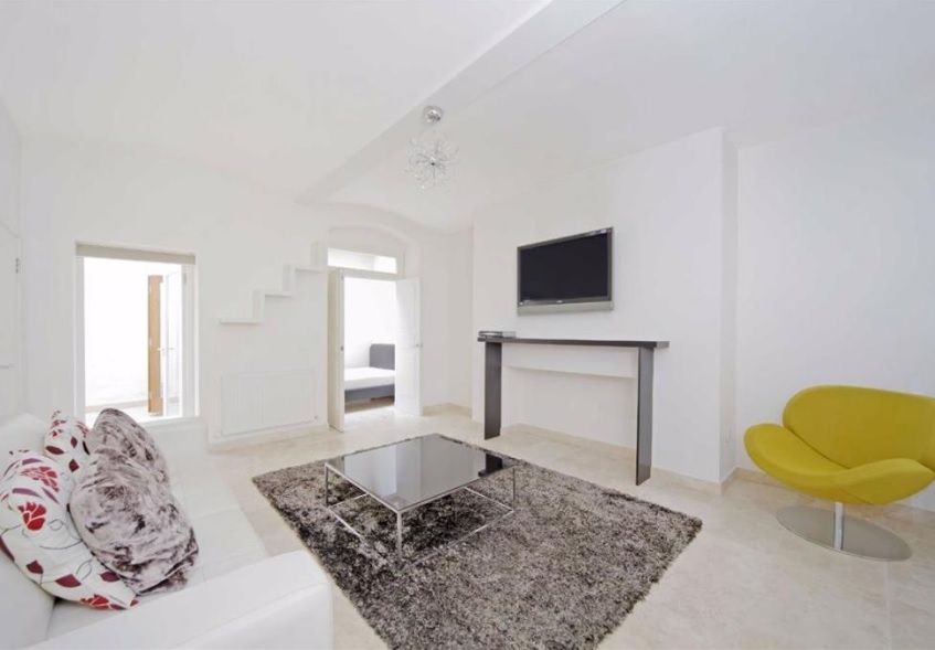 Property photo 1 of 6 Reception Room