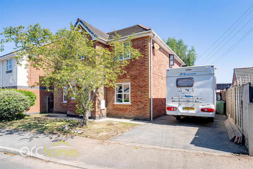 Property photo 1 of 34 Aughton-27.Jpg