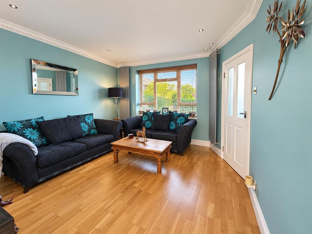 Property photo 2 of 12 Sitting Room.Png
