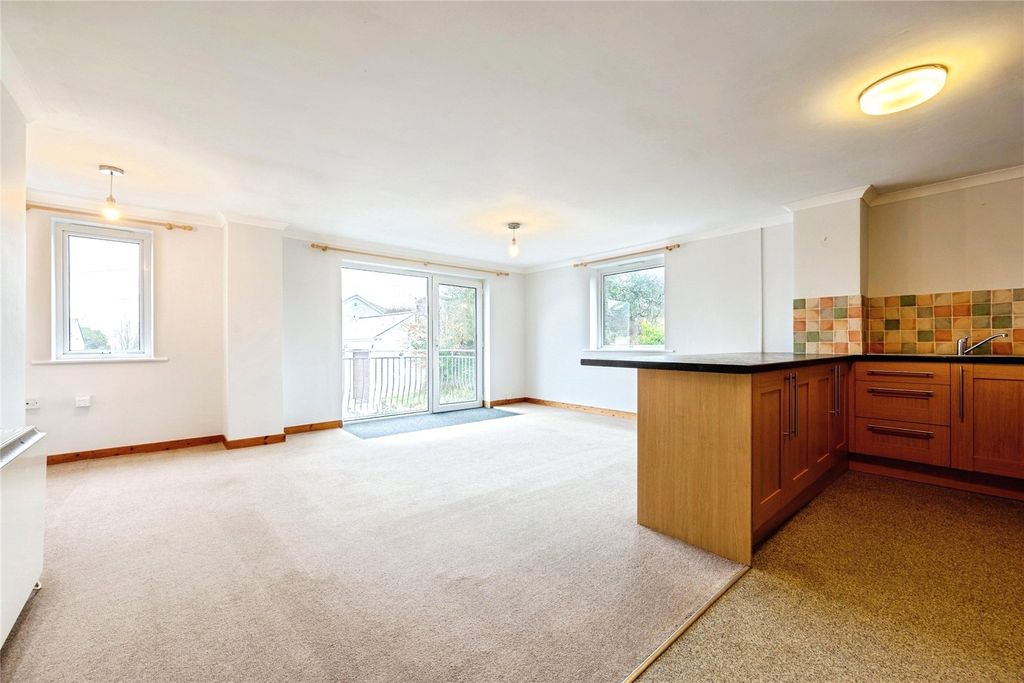 Property photo 2 of 13 Picture No. 43