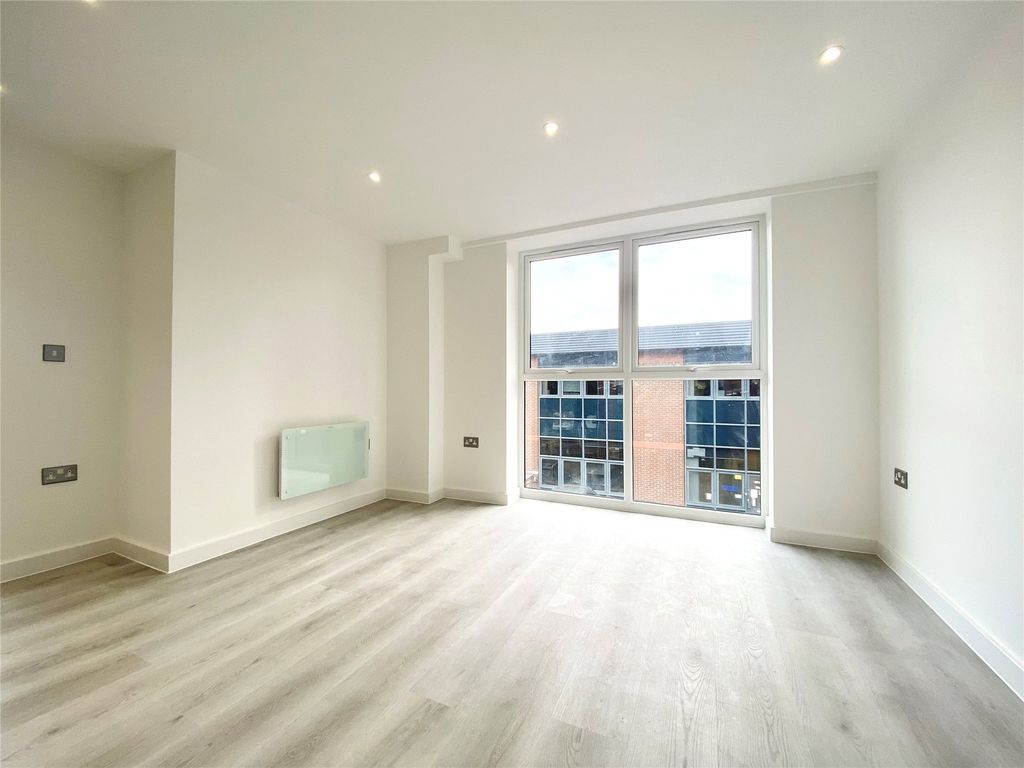 Property photo 1 of 8 Picture No. 02