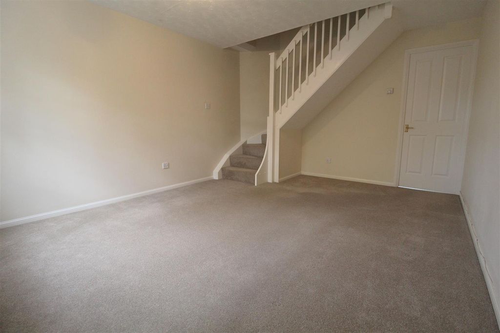 Property photo 2 of 6 2 -