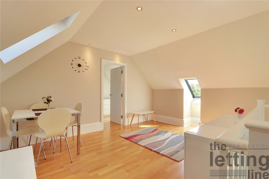 Property photo 2 of 19 Picture No. 46