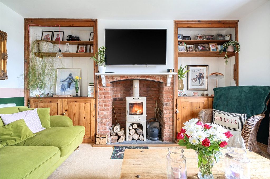 Property photo 2 of 24 Picture No. 08