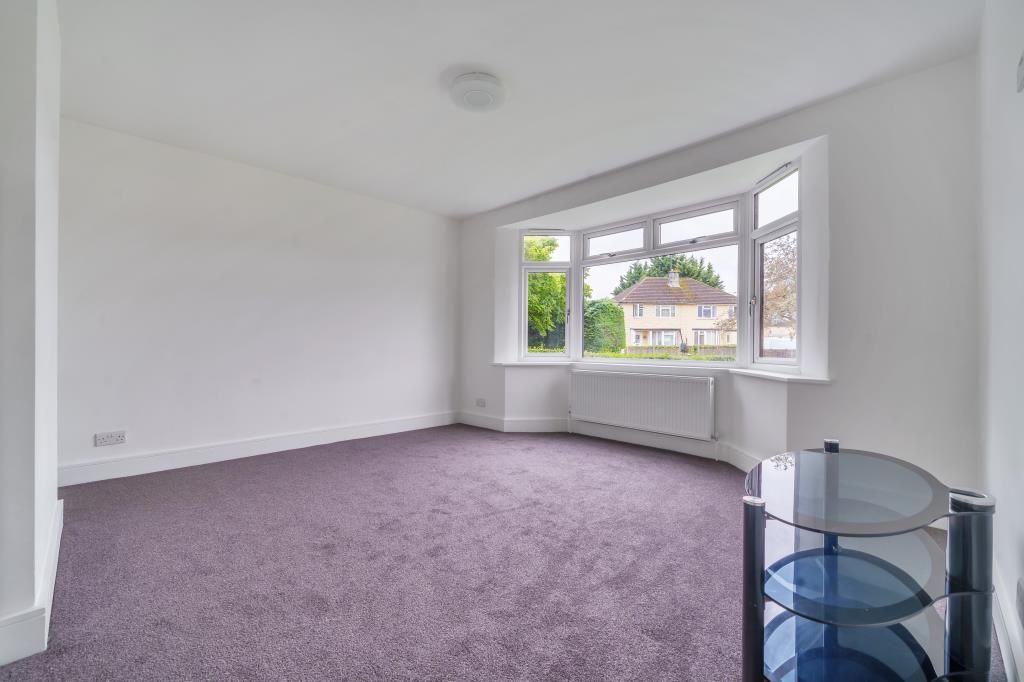 Property photo 3 of 12 Lounge Area