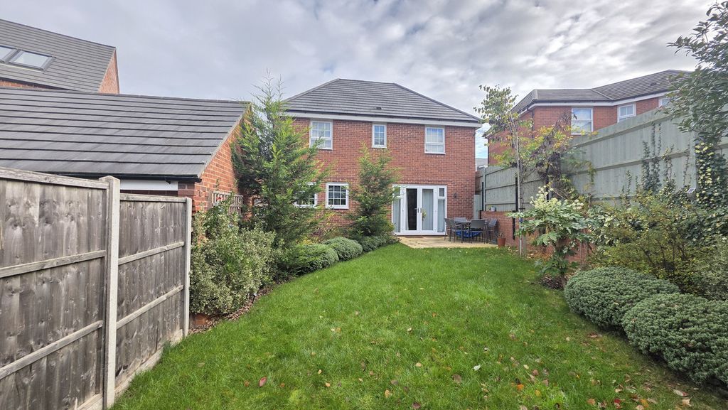 Property photo 2 of 29