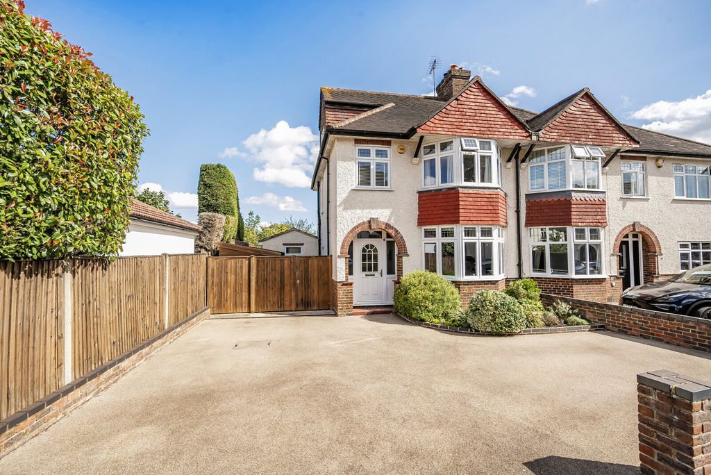 Property photo 1 of 22 1349209-1-68Bec9d...