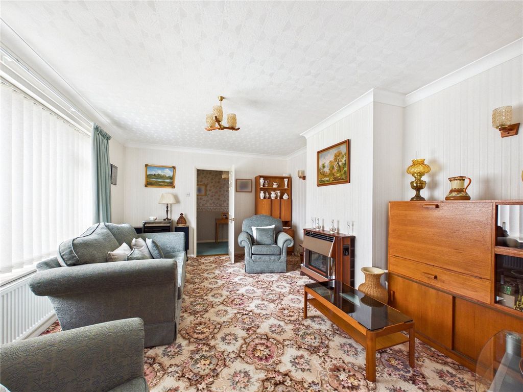 Property photo 2 of 12 Picture No. 07