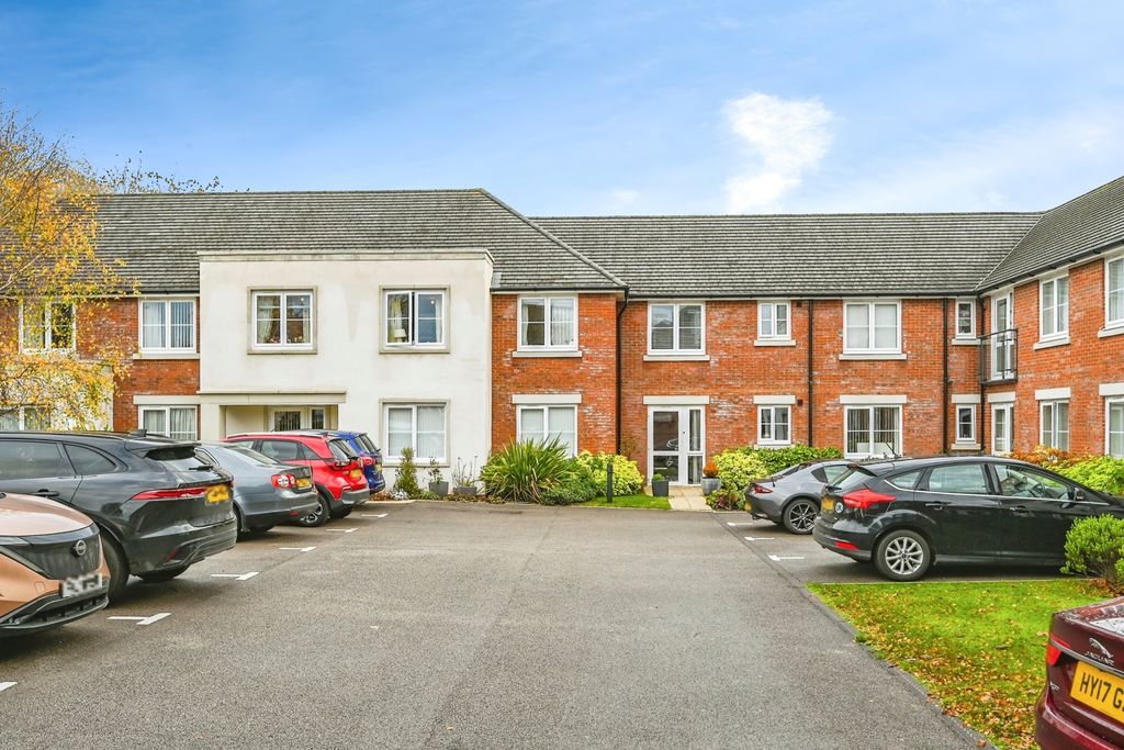 Property photo 1 of 16 Photo