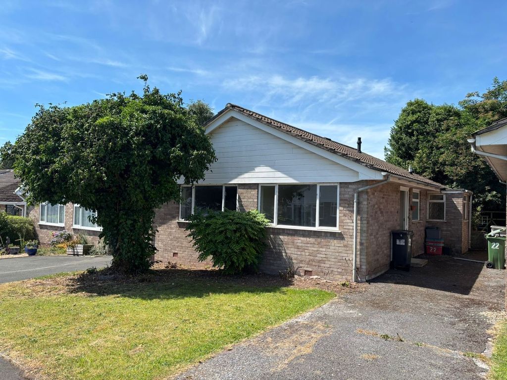 Property photo 1 of 13