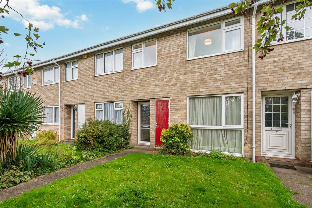 Property photo 1 of 13 14 Merryfield Close_14.Jpg