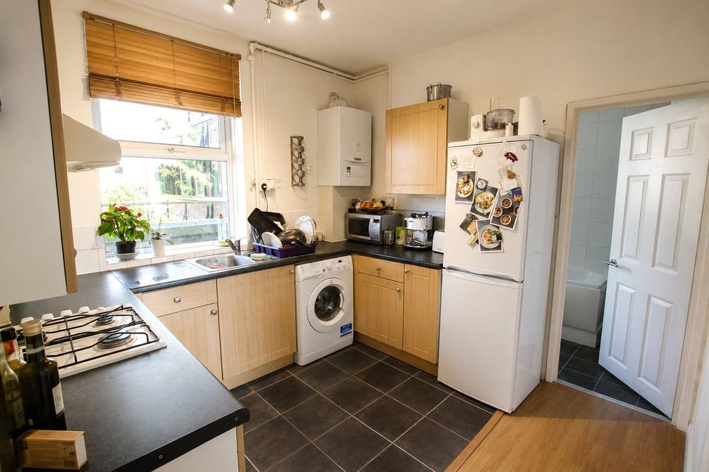 Property photo 3 of 5 Picture No. 10