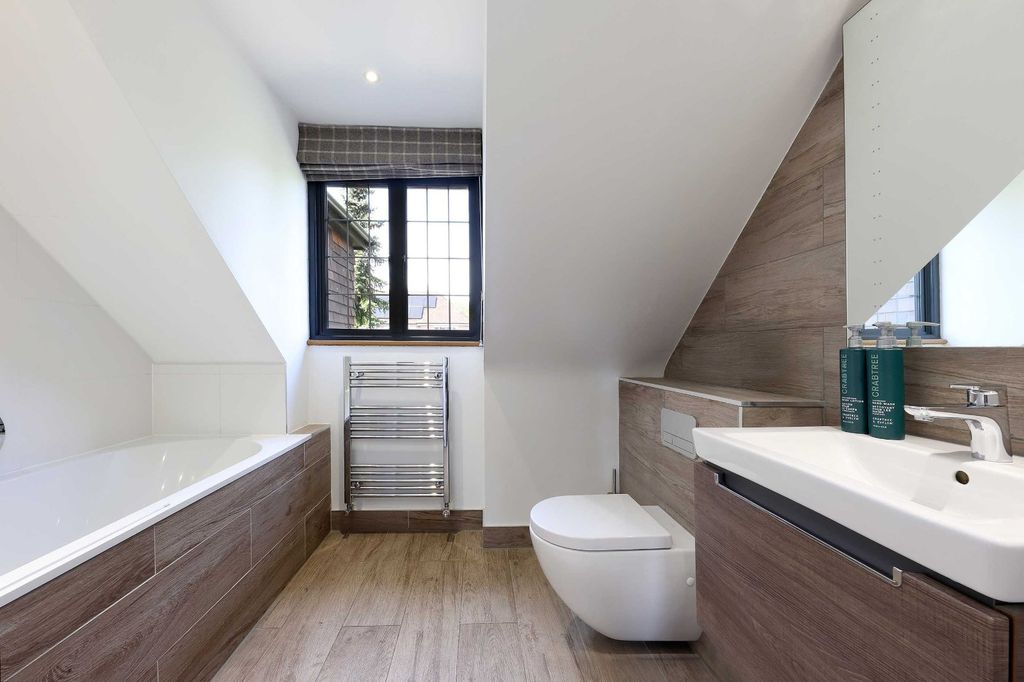 Additional image 16 of 6 bed detached house for saleHogback Wood Road, Beaconsfield, Buckinghamshire HP9