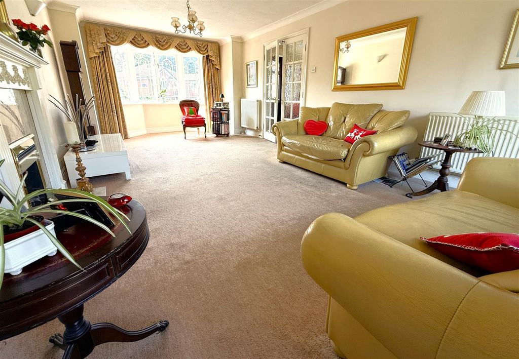 Property photo 3 of 21 Img_9702.Jpg