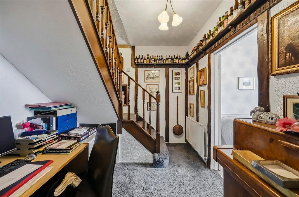 Additional image 17 of 4 bed detached bungalow for saleHeathview Avenue, Crayford, Dartford DA1