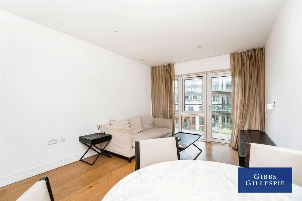 Property photo 2 of 11 Picture No. 13