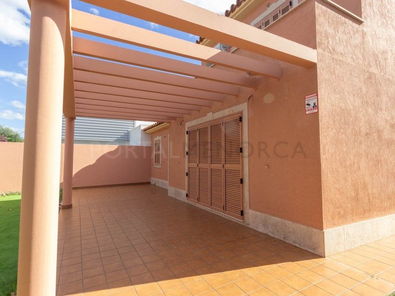 Property photo 1 of 24