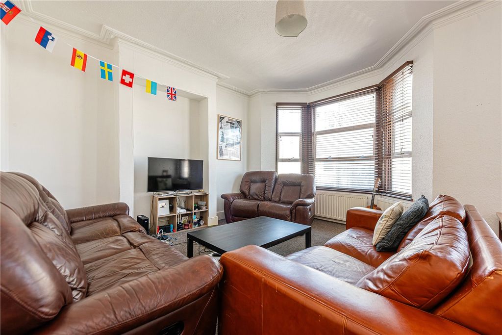 Property photo 1 of 25 Picture No. 29