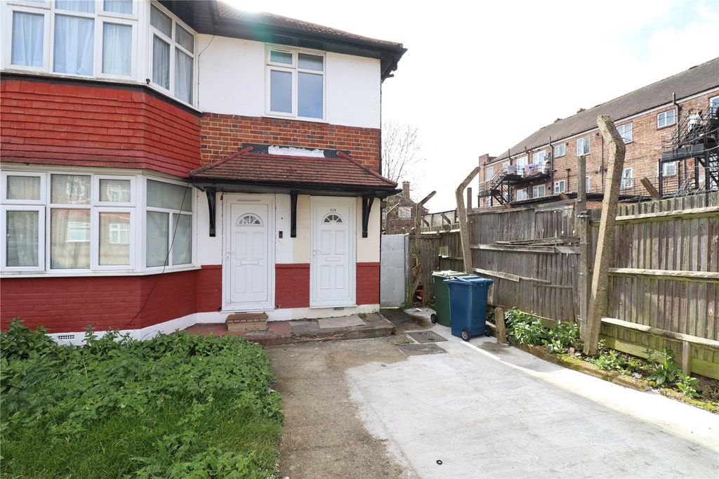 Property photo 1 of 8 Picture No. 14