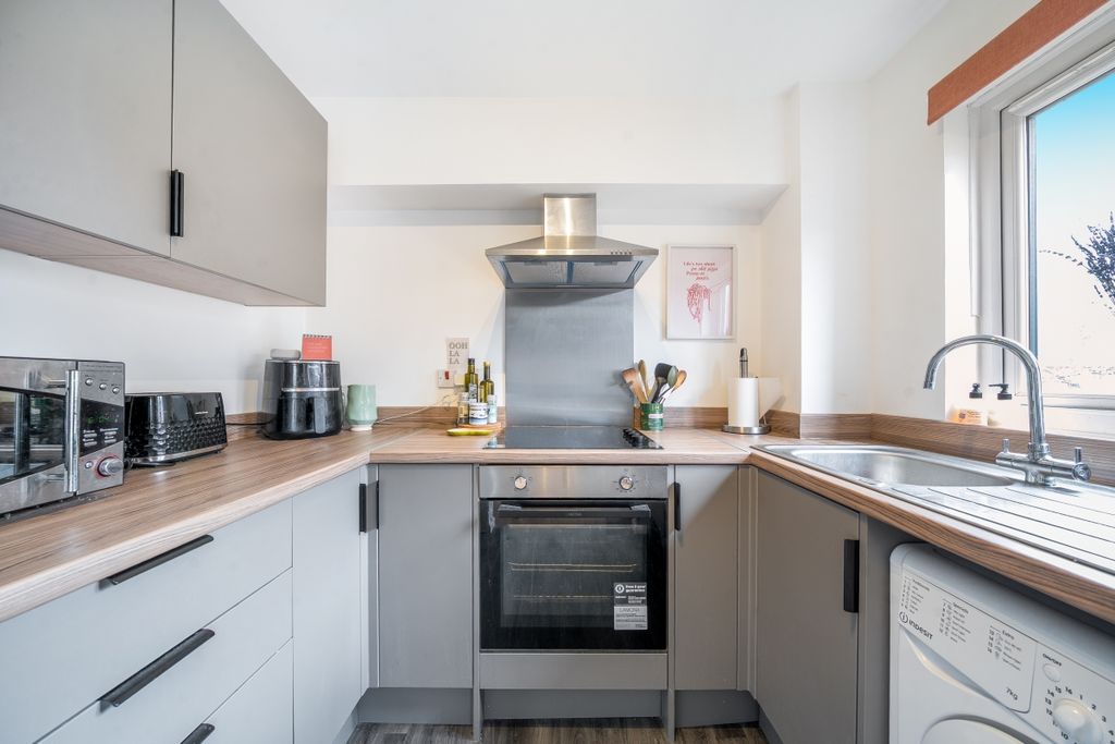 Property photo 1 of 7 1252441 (4)