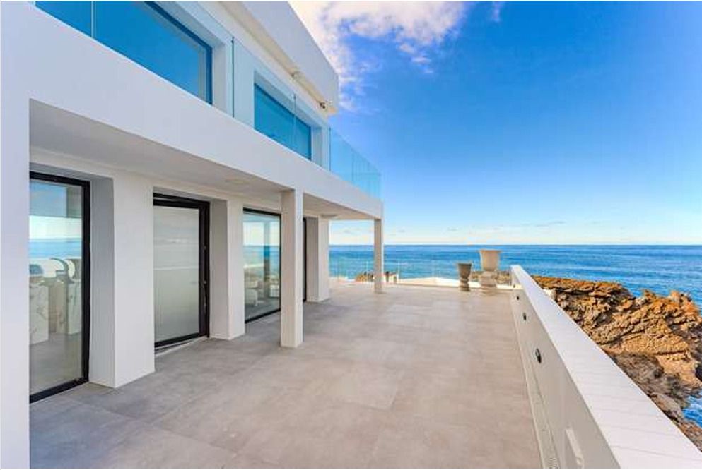 Property photo 1 of 24