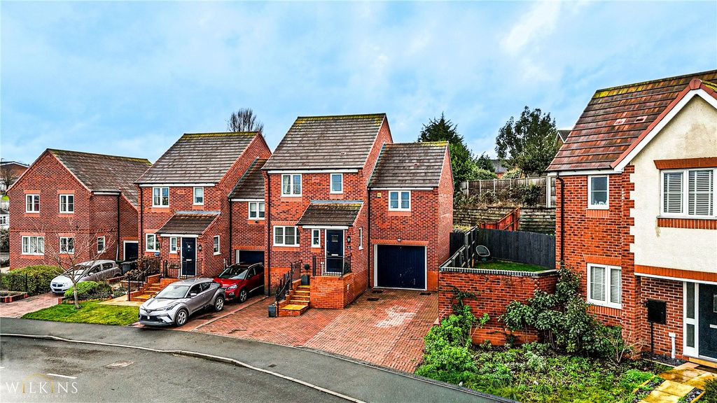 Property photo 1 of 40 Picture No. 50