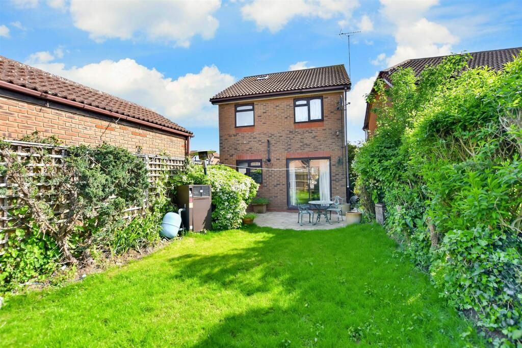 Property photo 2 of 10