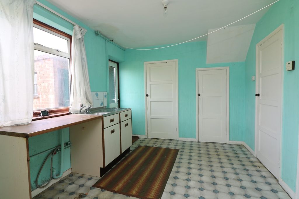 Property photo 2 of 21 4500971