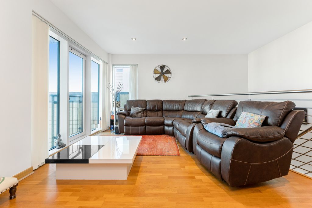 Property photo 2 of 31 Property Image 2