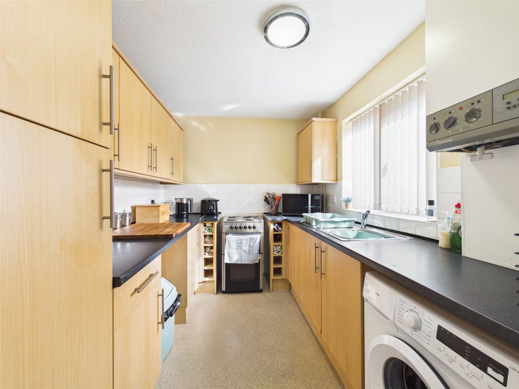 Property photo 3 of 10 Picture No. 04