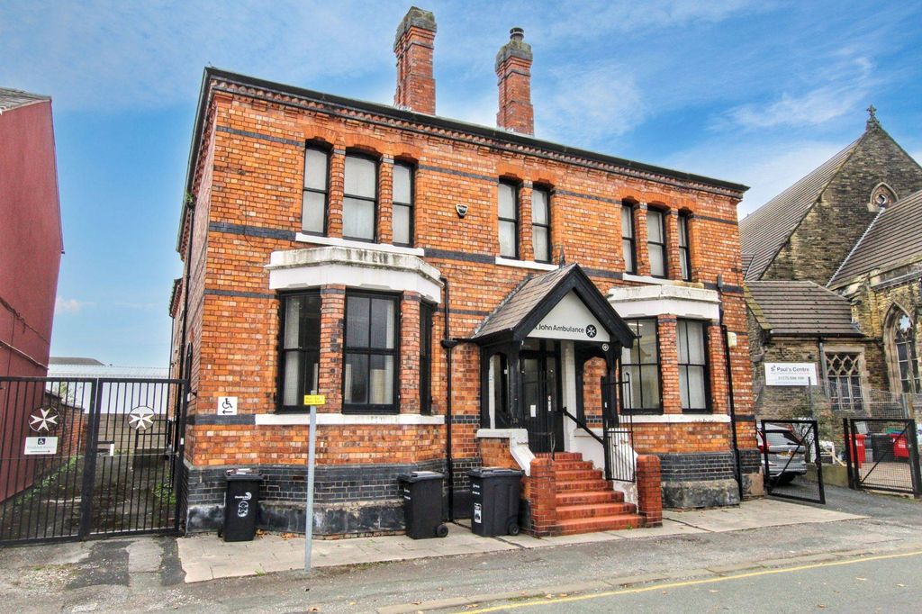 Property photo 2 of 20 38 St Pauls Street, Crewe Cw1 2Qa