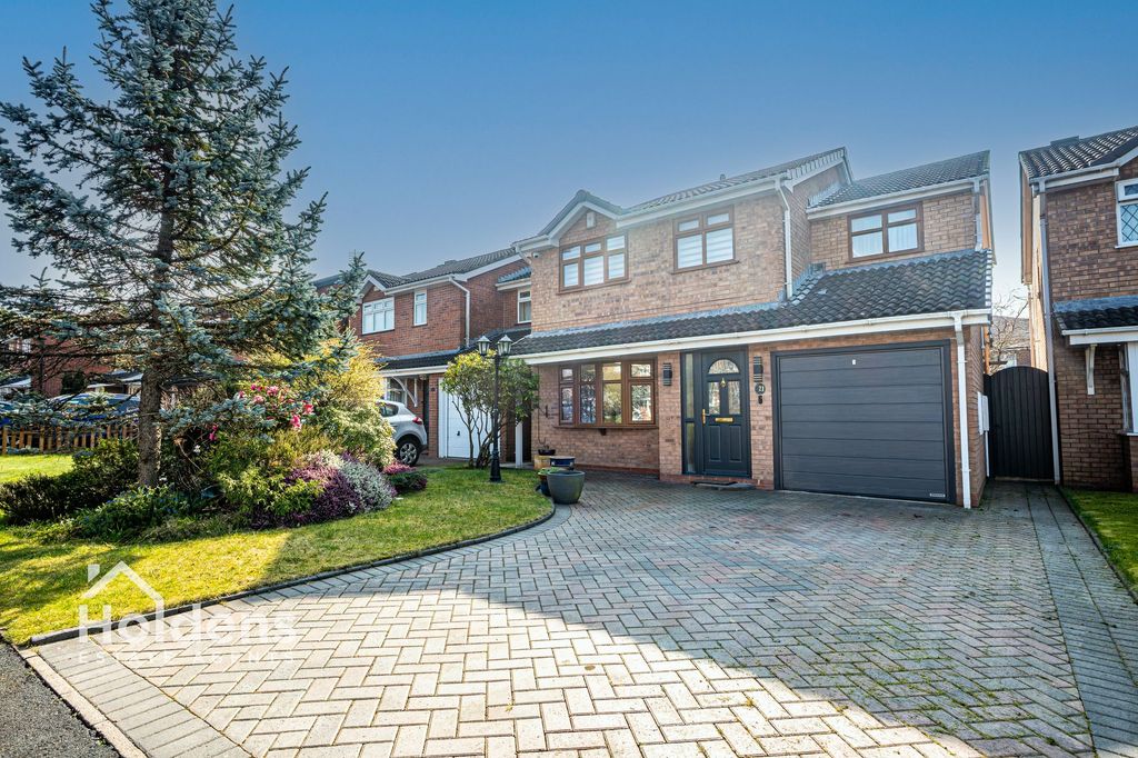 Property photo 1 of 22