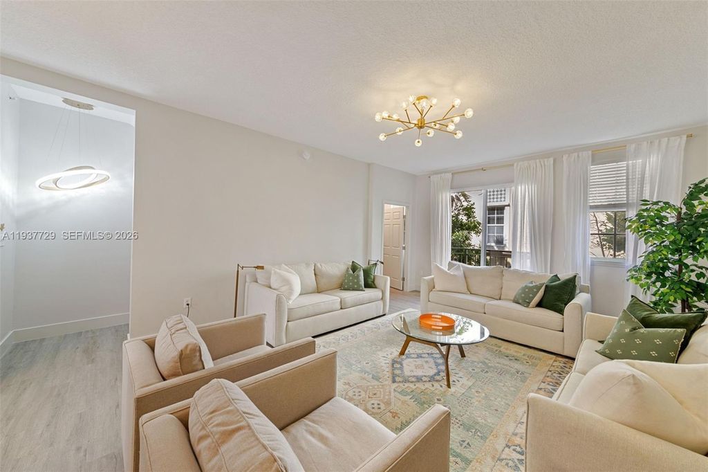 Property photo 3 of 29 <Alttext/>