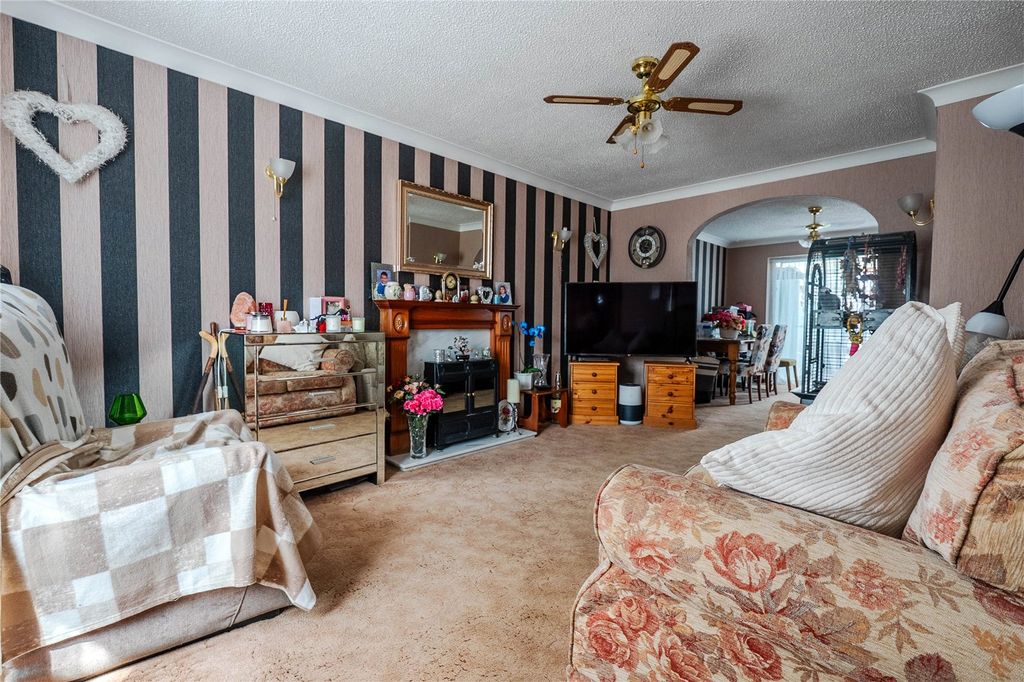 Property photo 2 of 14 Picture No. 08