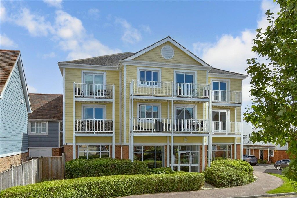 Property photo 3 of 12 External (Web)