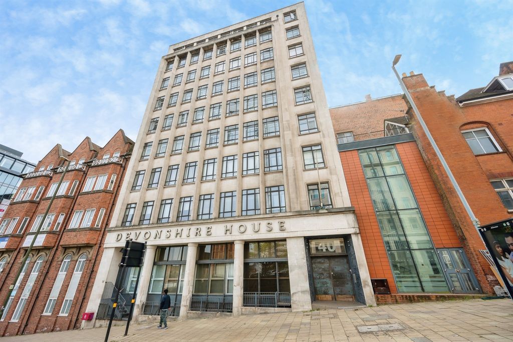 Property photo 1 of 13