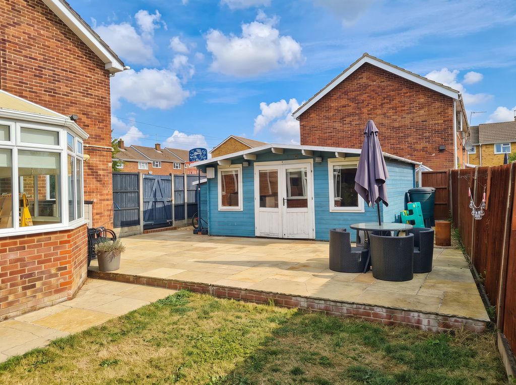 Property photo 3 of 30