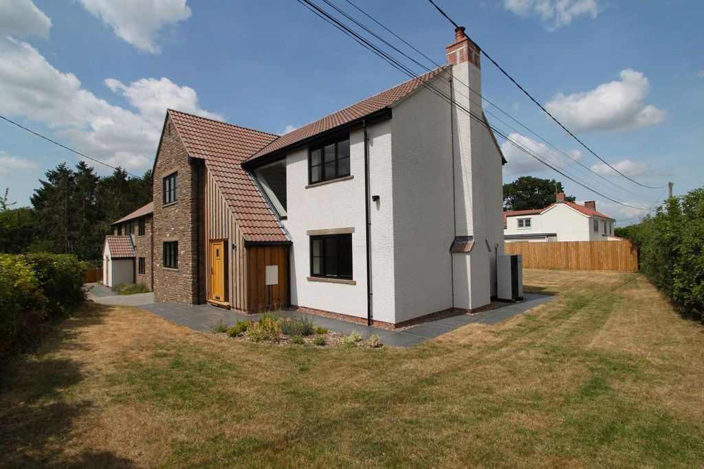 Property photo 1 of 26