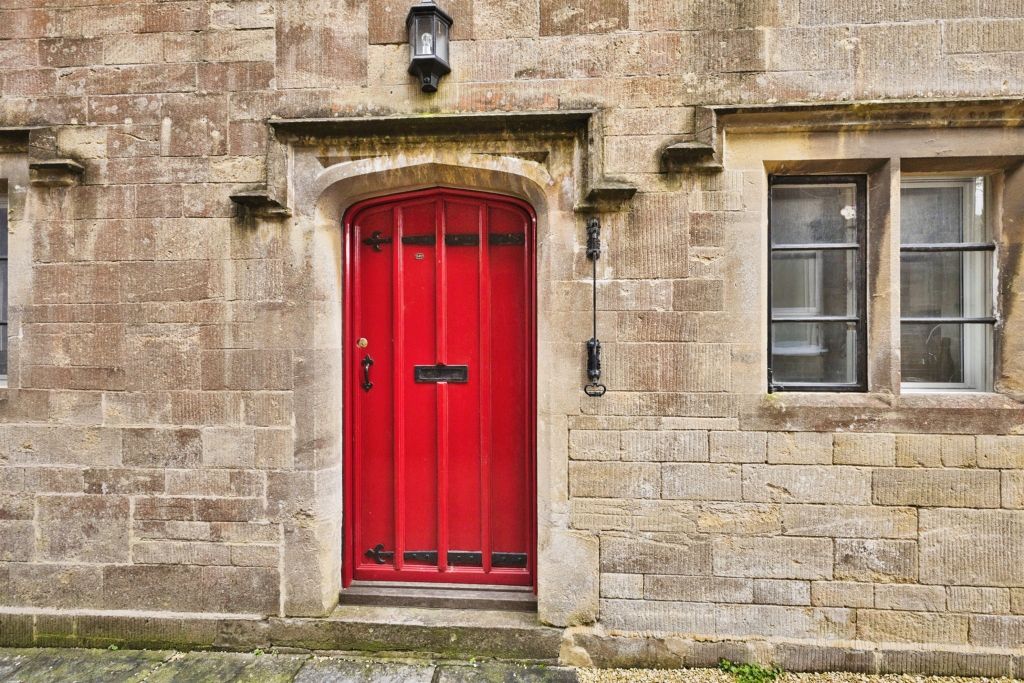 Property photo 2 of 15