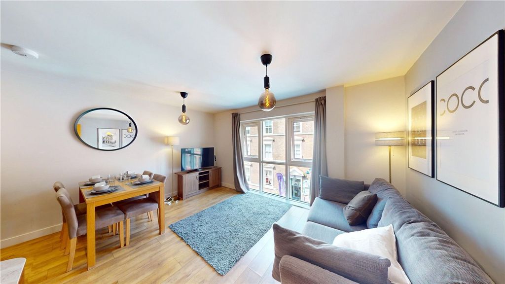 Property photo 3 of 7