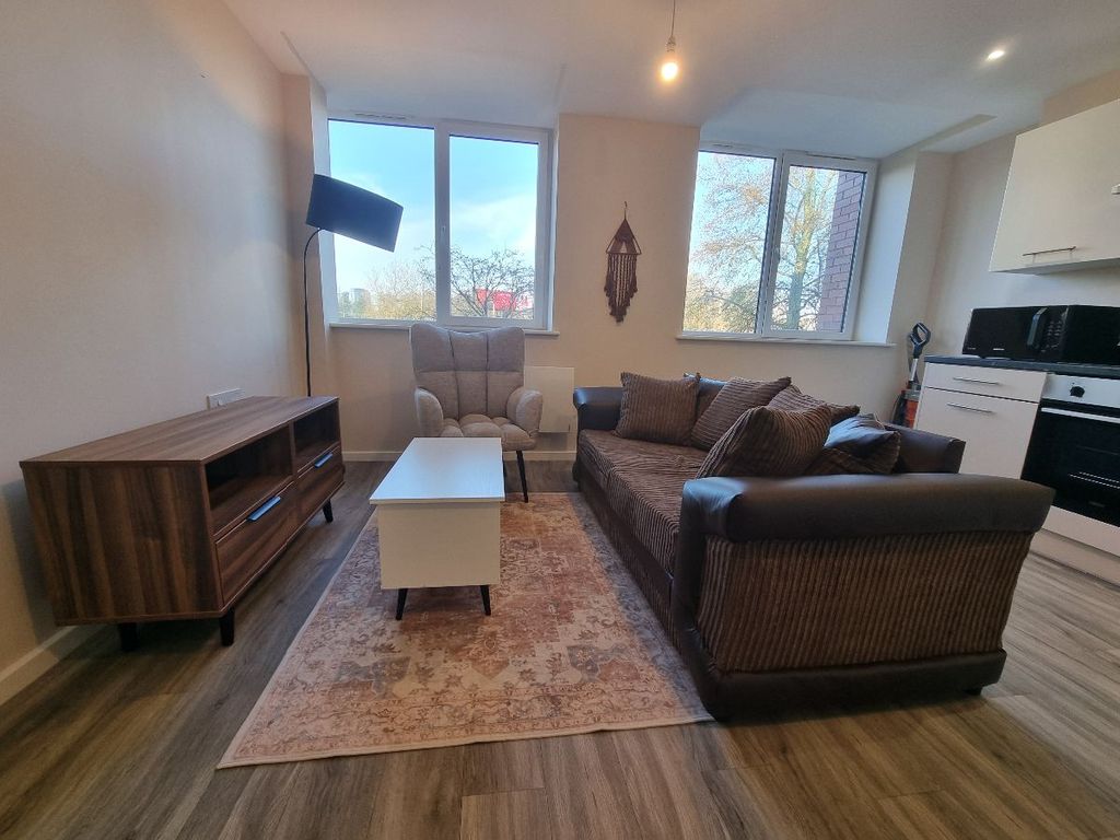 Property photo 3 of 9