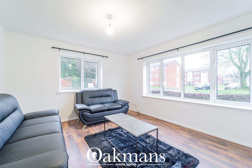 Property photo 2 of 18 Picture No. 14