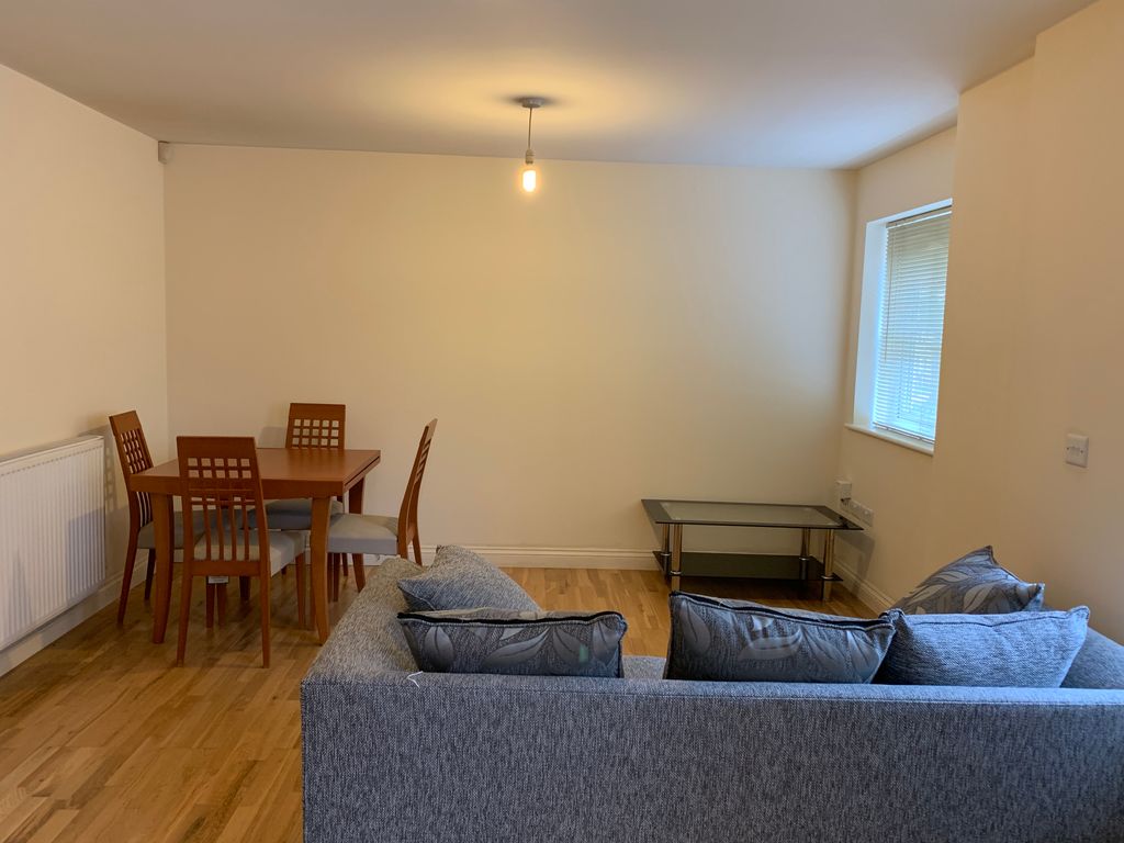 Property photo 2 of 7